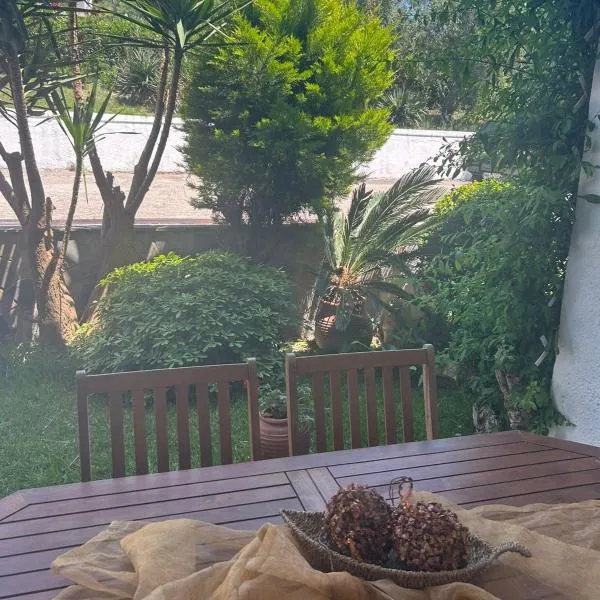 Mola Breeze, hotel a Mola Kalyva