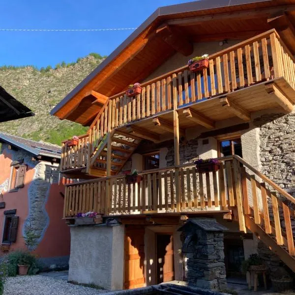 La Meizun de Charles, hotel Salza di Pinerolóban