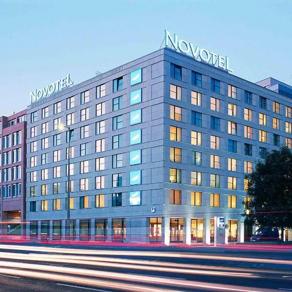 Novotel Berlin Mitte, отель в Берлине