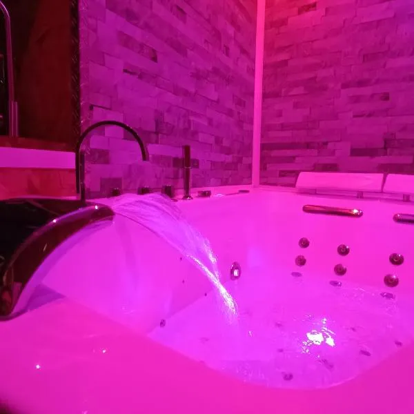 Verton Gîte Lâchez Prise Sauna Balnéo Privatif en Baie d'Authie Berck sur mer Meublé de tourisme classé 3 étoiles – hotel w mieście Verton