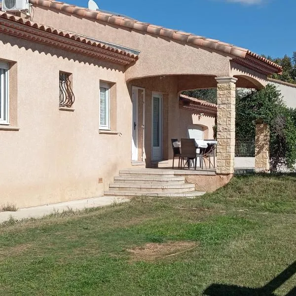 Villa Cailar, hotel in Le Cailar