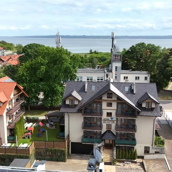 Willa Szafir - Kryształowe Wille Krynica Morska, hotel em Krynica Morska