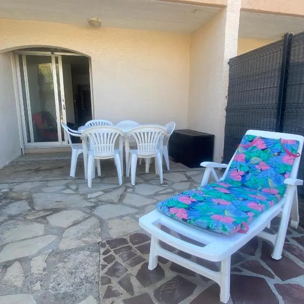 T2 ground floor near beach, hotel a Valras-Plage