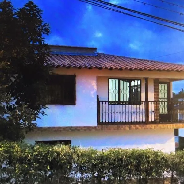 Apartamento Completo 3 Habitaciones en el Socorro Santander, hotel in Socorro