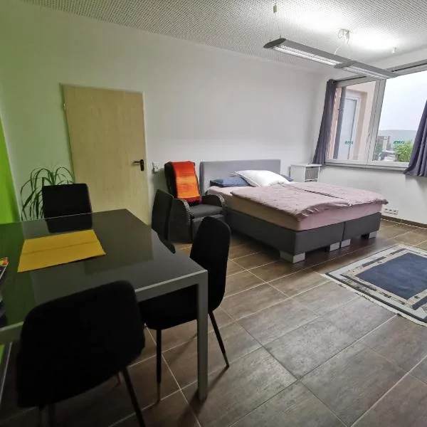 Zimmer zum übernachten, hotel v destinaci Münsingen