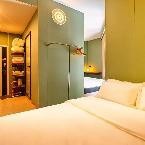 Still apartment, hotel v Kantonu