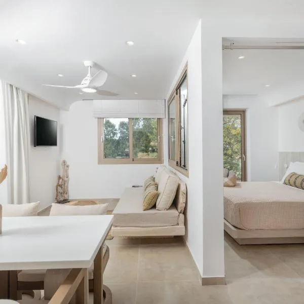 NŪSA suites & villas, hotel v destinaci Pefkochori