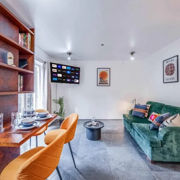 Stepney Green Gated Area with Parking & Garden, hotel en Londres