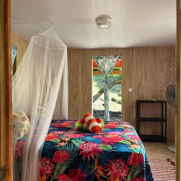Hei Maurua, hotel v destinaci Te-Fare-Arii