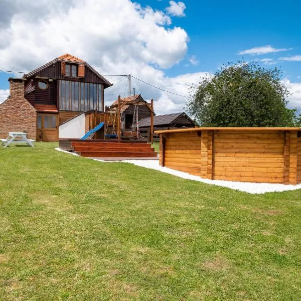Cozy Home In Klostar Ivanic With Sauna, Hotel in Kloštar Ivanić