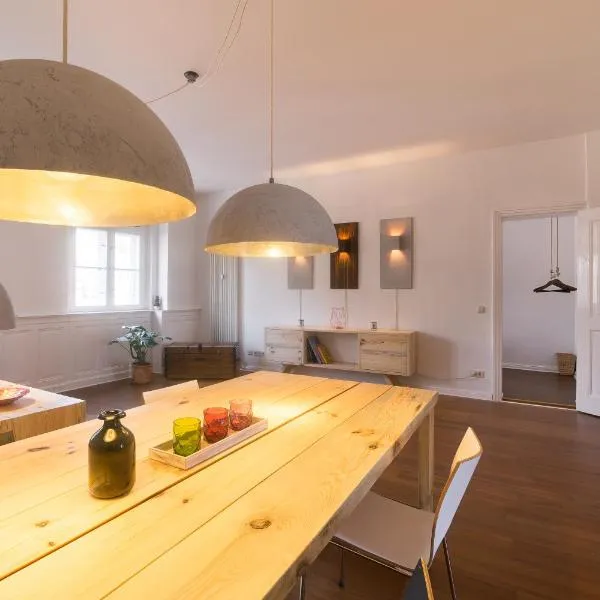 Design Apartments - "Im Holländerviertel" - Benkert 2, Hotel in Potsdam
