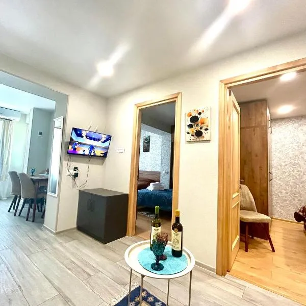 Kitesa's cozy apartment with two bedrooms, hotel v destinaci Mccheta