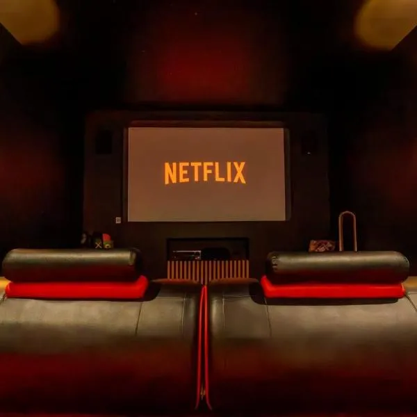 Cine47spa, hotel u gradu Précy-sur-Oise