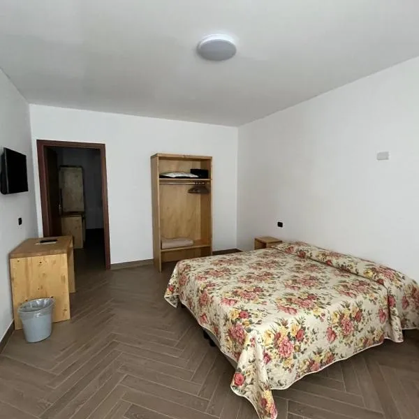 B&B Michelina, hotel v destinaci Castiglione dʼIntelvi
