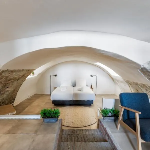 Unique underground hotel in Utrecht city center, hotell i Utrecht