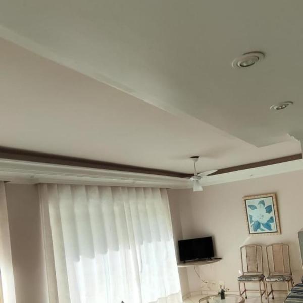 Apartamento Guarujá Enseada 2 quadras da Praia - Foto 5