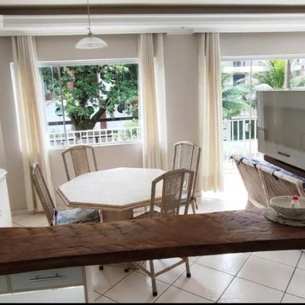Apartamento Guarujá Enseada 2 quadras da Praia - Foto 4