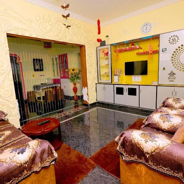 Sri Sakthi Home Stay - Beyond the Expectations- Our service is our Pride Our Rating is our Proof - Free Pick up available from Tirupati Railway Station, hotel u gradu 'Tirupati'