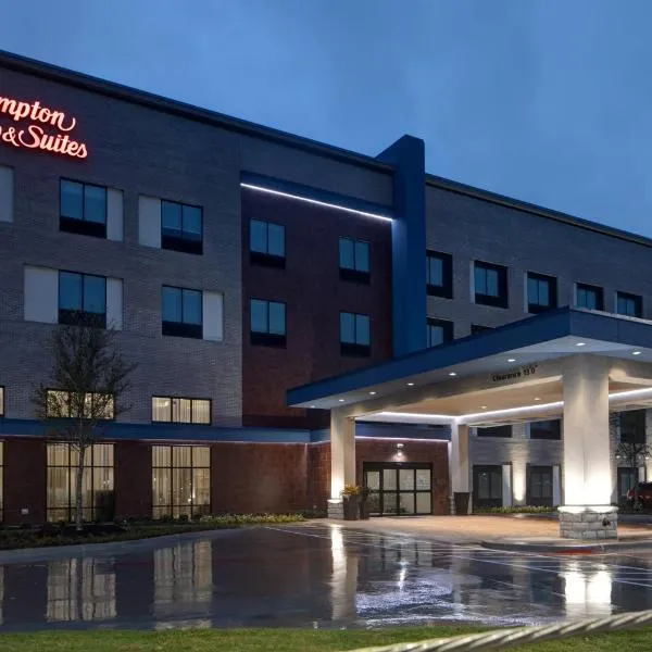 Hampton Inn & Suites Dallas - Farmers Branch, hotel v destinaci Farmers Branch