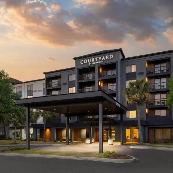 Courtyard by Marriott Myrtle Beach Barefoot Landing, hotel v destinaci Myrtle Beach