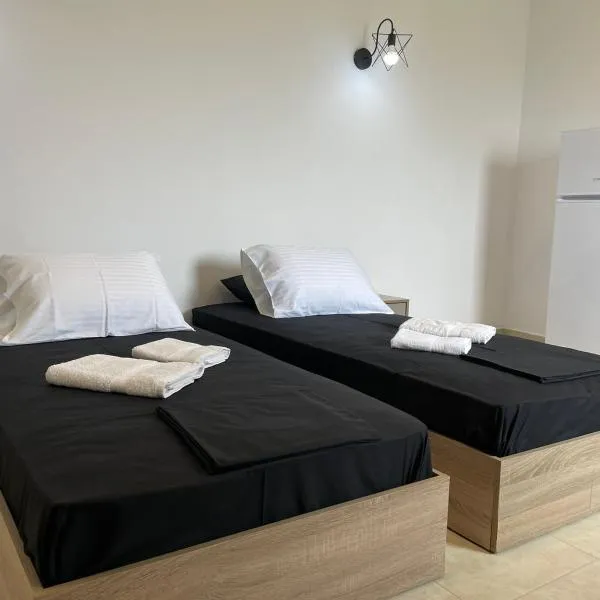 SUMMER ESCAPE studios, hotel v destinaci Parasporos