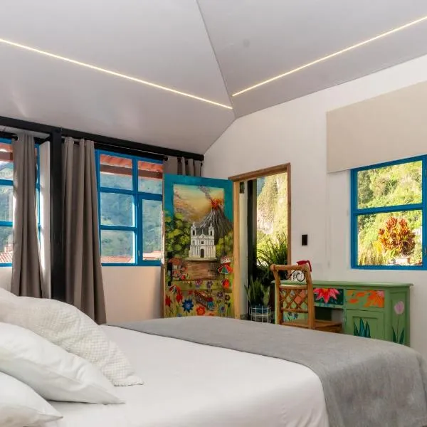 Hotel De Mi Pueblo, hotel v destinaci Baños