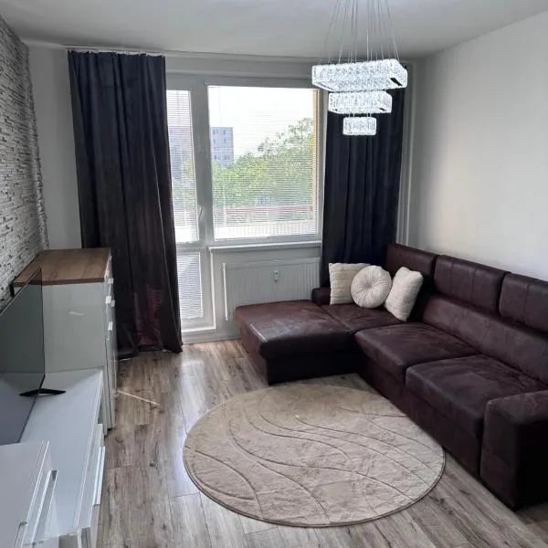 Exkluzívny apartmán v centre Michaloviec, hotel en Michalovce