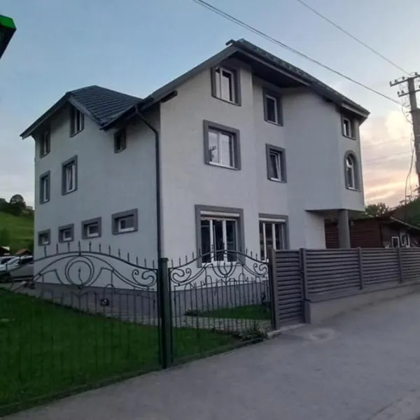 Sadiba Oprishok, hotel v destinaci Lazešina