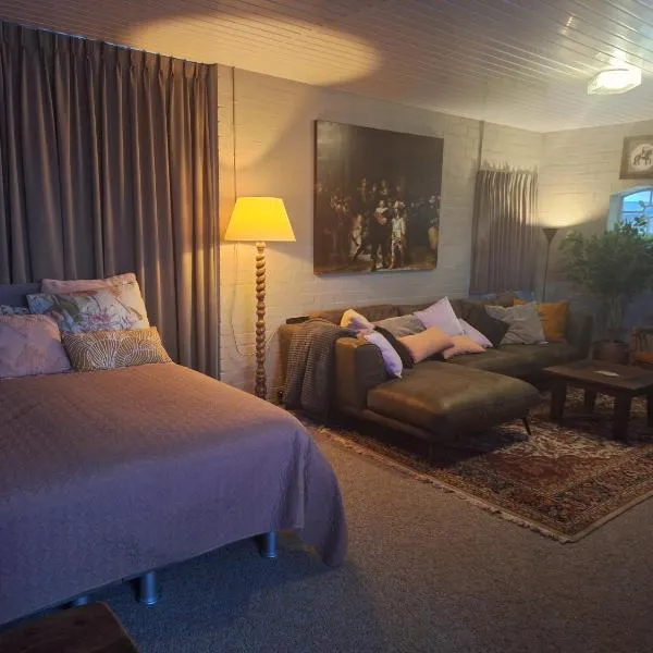Overnachten in de kroeg, hotel v destinaci Oijen