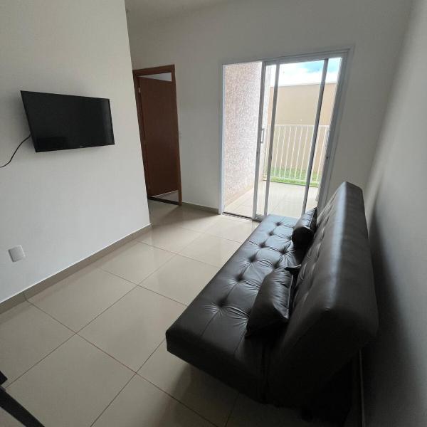 Apto Novo com Ar e Wi-Fi Perto da UFU Monte Carmelo - Foto 5