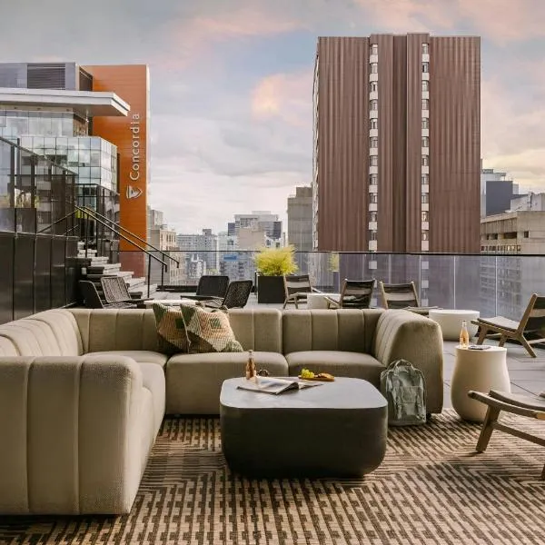 Hôtel Monroe - Downtown Montreal, מלון במונטריאול