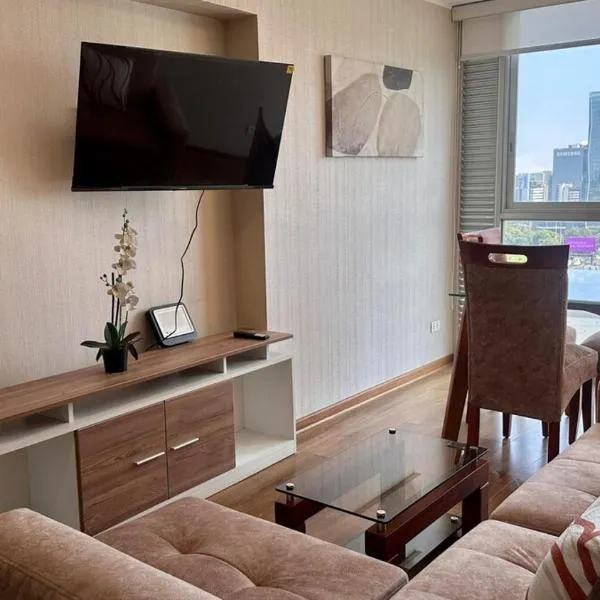 Apartment in front of the Ricardo Palma Clinic, hotel Limában