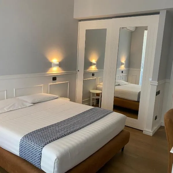Hotel Barbarella Swimming, hotel in Giugliano in Campania