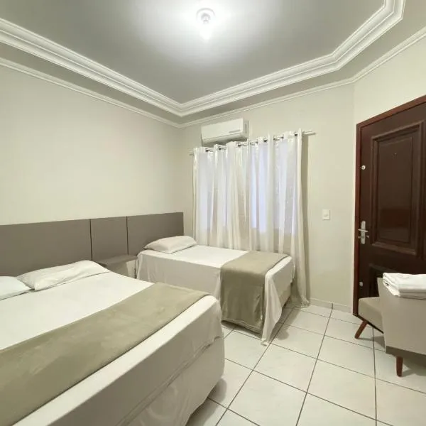 Pousada DONA LÍDIA, hotel v destinaci Campo Mourão