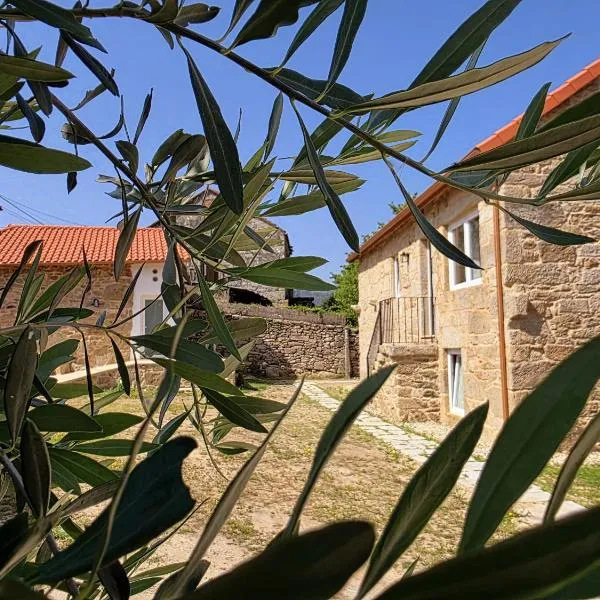 Casa Rural Abreu Do Louro, hotel v destinaci Arbo