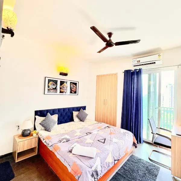 1 BHK Studio apartment, hotel en Noida