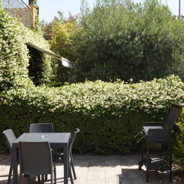 Anna's HOUSE - Family Home, hotel Pizzóban