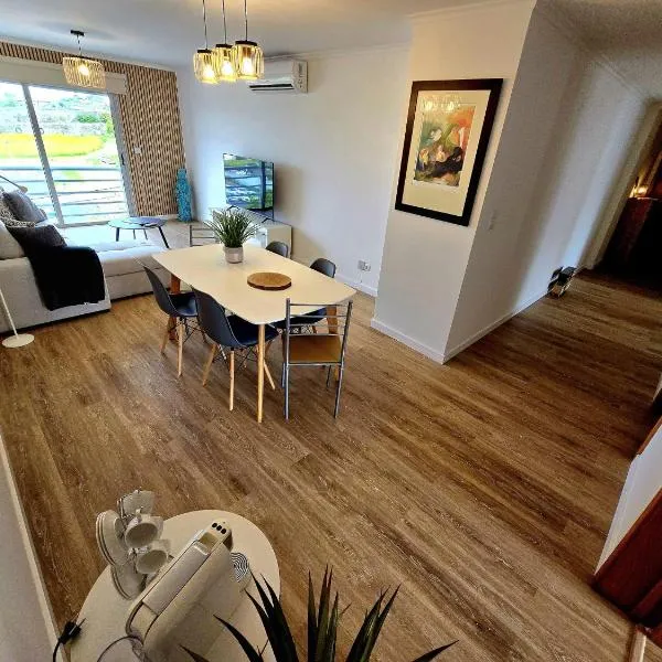 Paim Lodge, Hotel in Ponta Delgada