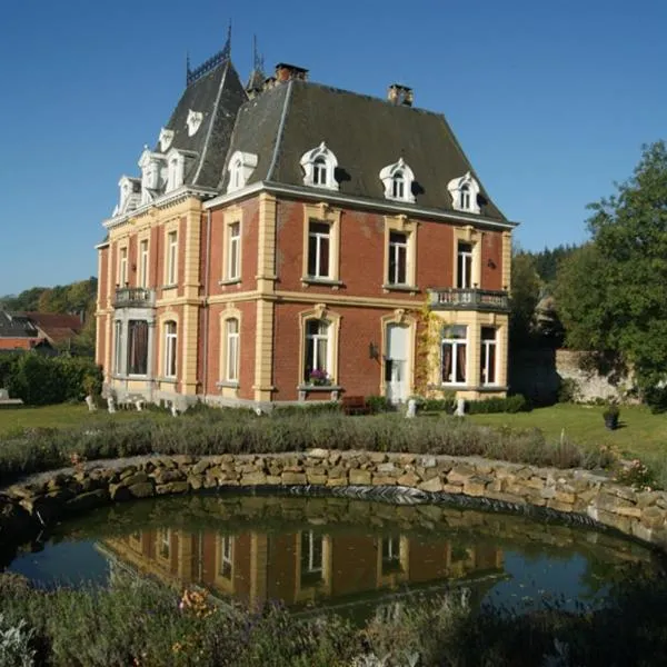 Chateau Neufays, хотел в Ту