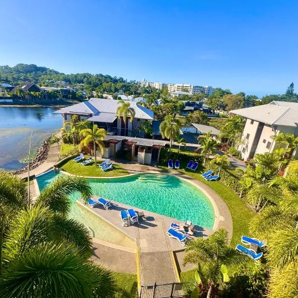 ブルー ラグーン リゾート（Blue Lagoon Resort）、トリニティビーチのホテル