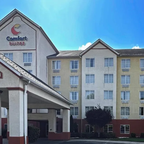 Comfort Suites Concord Mills, hotel v destinaci Concord