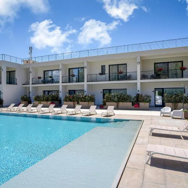 Ella Suites Apartments, hotel in Terrasini