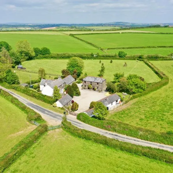 Talehay Cottages, hotel in Looe