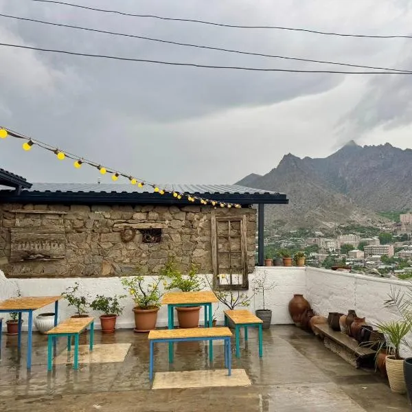 Khachats Toun Heritage, hotel v destinaci Meghri