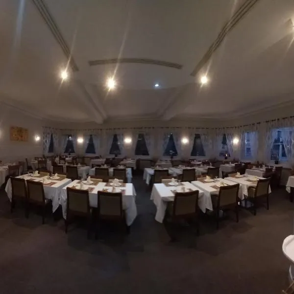 Les nouveaux Ambassadeurs, hotel em Saint-Chamond