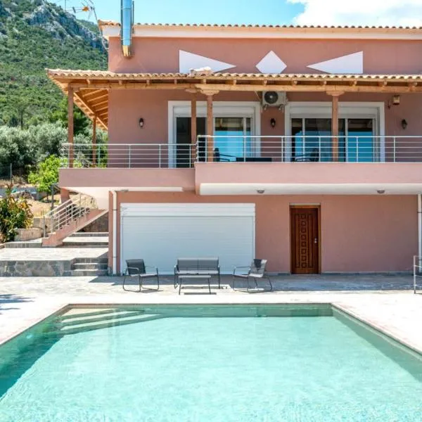 AURA Beach House, hotel in Skroponeria