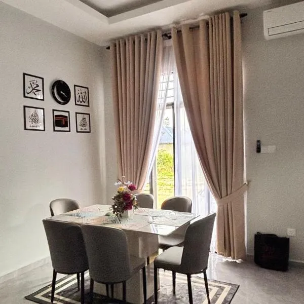 The Fath Homestay Pasir Mas Tanah Merah Rantau Panjang, hotel in Pasir Mas