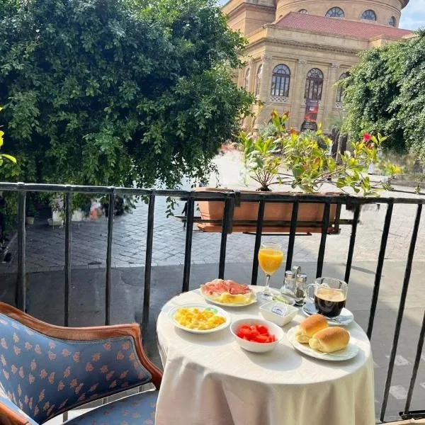 Massimo Plaza Hotel, hotel v destinaci Palermo