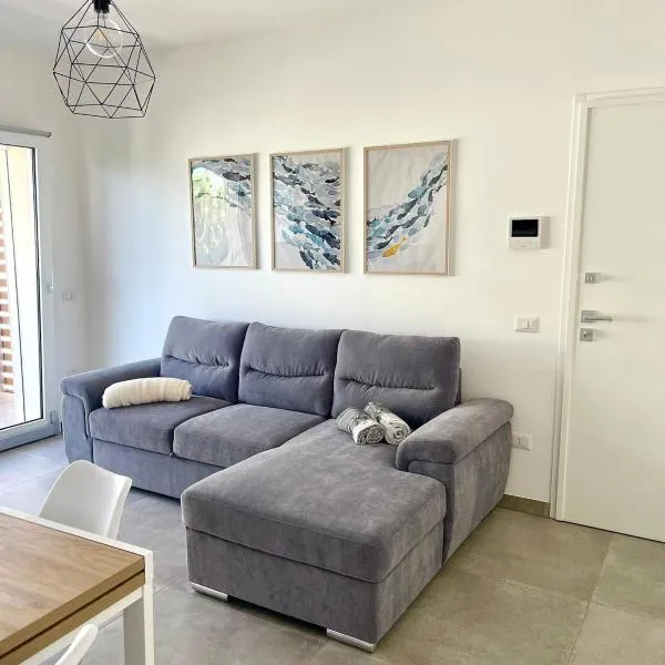NEW Seaside Luxury Suite 2 Camere, 2 Bagni, Box Auto Gratuito2 Bdr, 2 Bathrooms Free Indoor Parking, hotel en Alba Adriatica