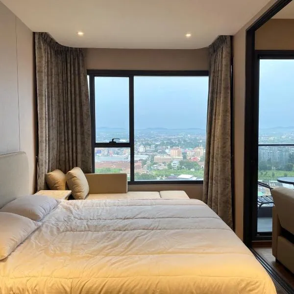 Shining Room - Pattaya North Point, hotel i Pattaya Central